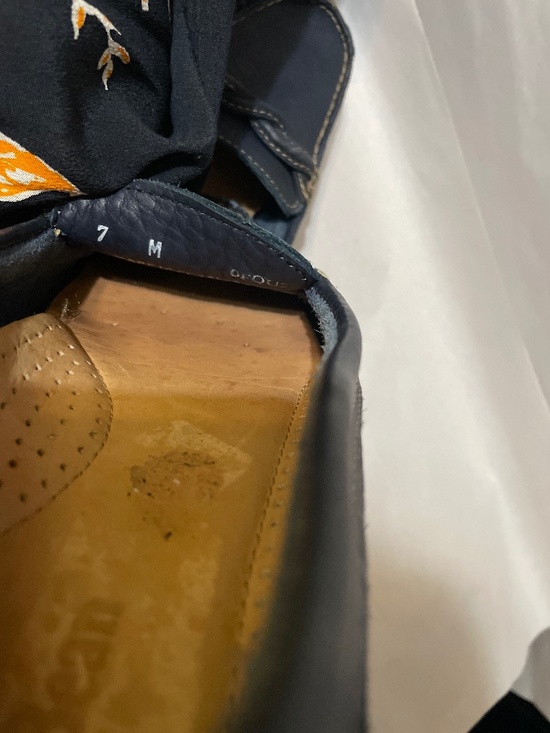 Blue leather shoes - Picture 13 of 15